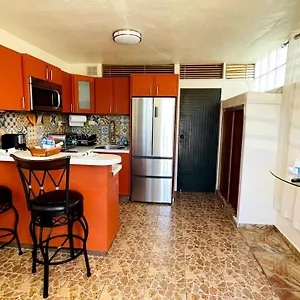 Cozy Retreat With Private Parking And Free Laundry , Ponce Puerto Rico